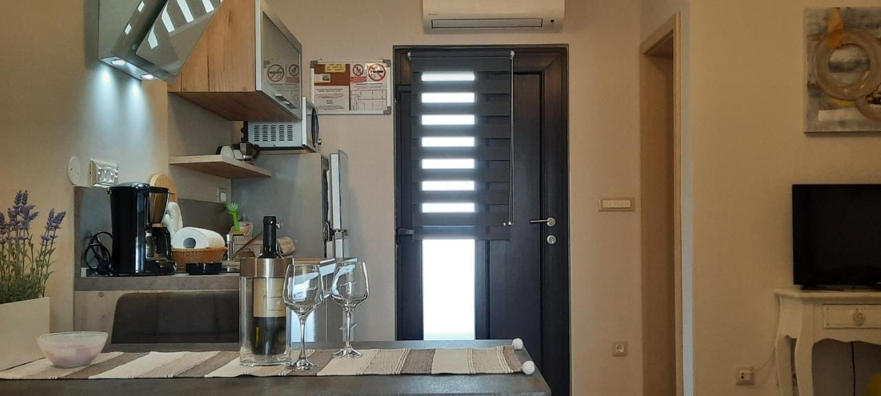 Apartments Alea Rovinj Bagian luar foto
