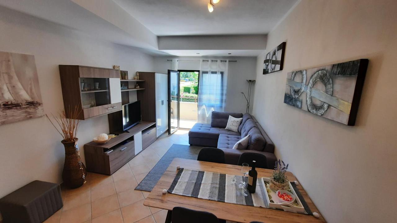 Apartments Alea Rovinj Bagian luar foto