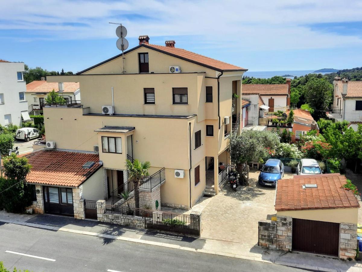 Apartments Alea Rovinj Bagian luar foto