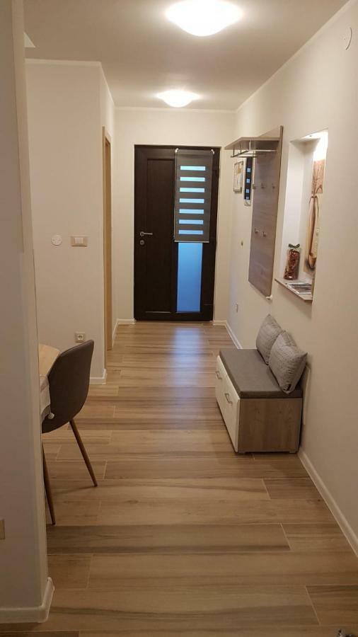 Apartments Alea Rovinj Bagian luar foto
