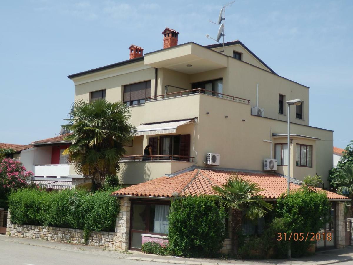 Apartments Alea Rovinj Bagian luar foto